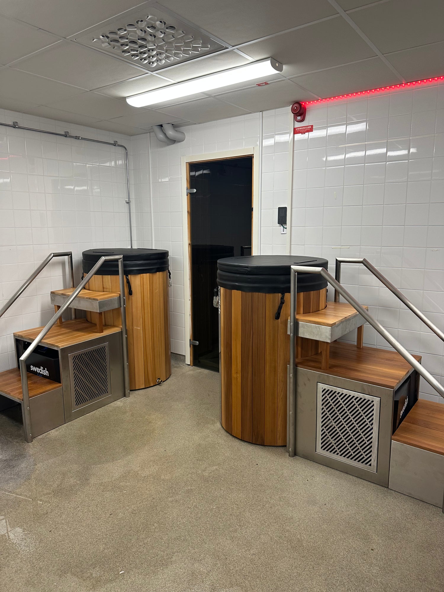 SwedishCold.com Stahlwanne